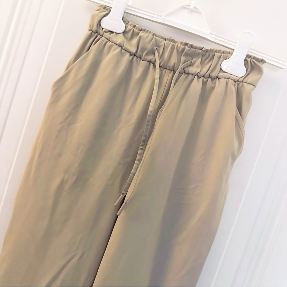 Lululemon 7/8 Keep Moving Pant Trench Sz 2‎ - Picture 7 of 10